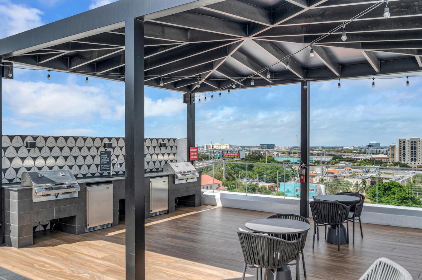 דירות Beautiful Unit In Downtown Miami With Free Parking מראה חיצוני תמונה