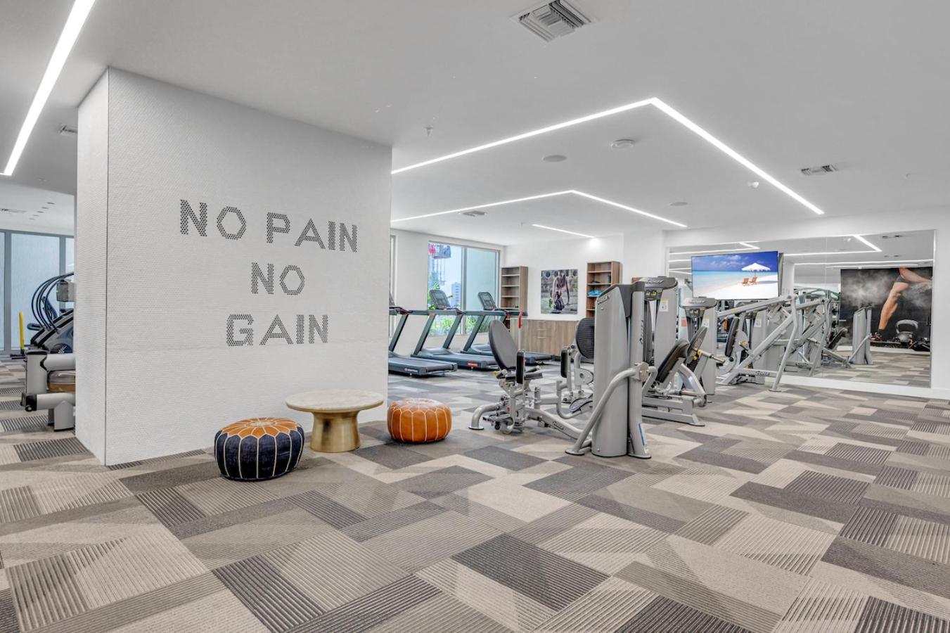 דירות Beautiful Unit In Downtown Miami With Free Parking מראה חיצוני תמונה
