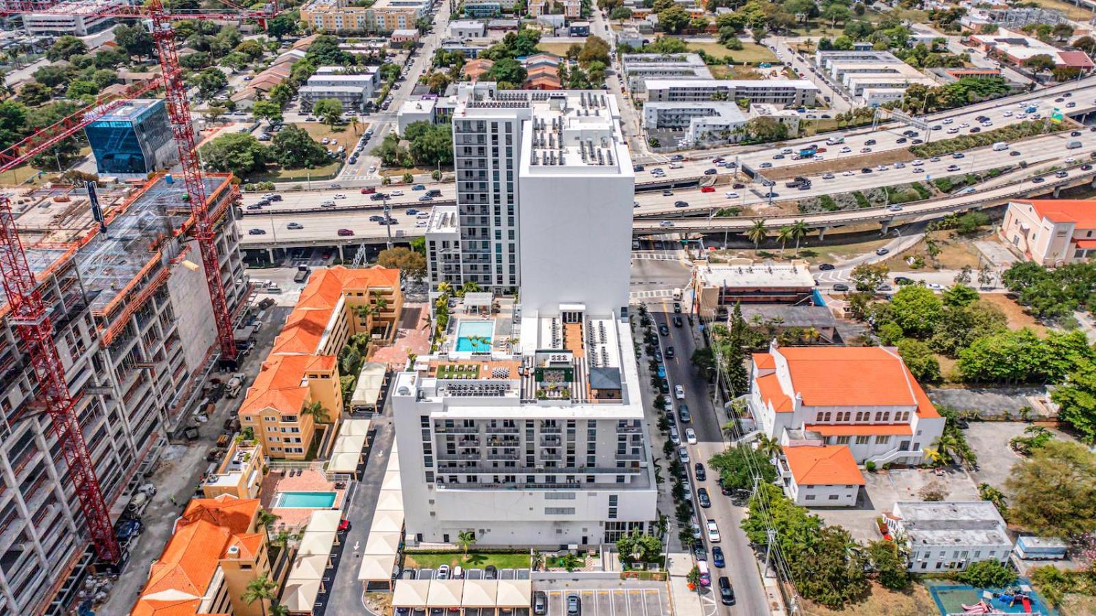 דירות Beautiful Unit In Downtown Miami With Free Parking מראה חיצוני תמונה