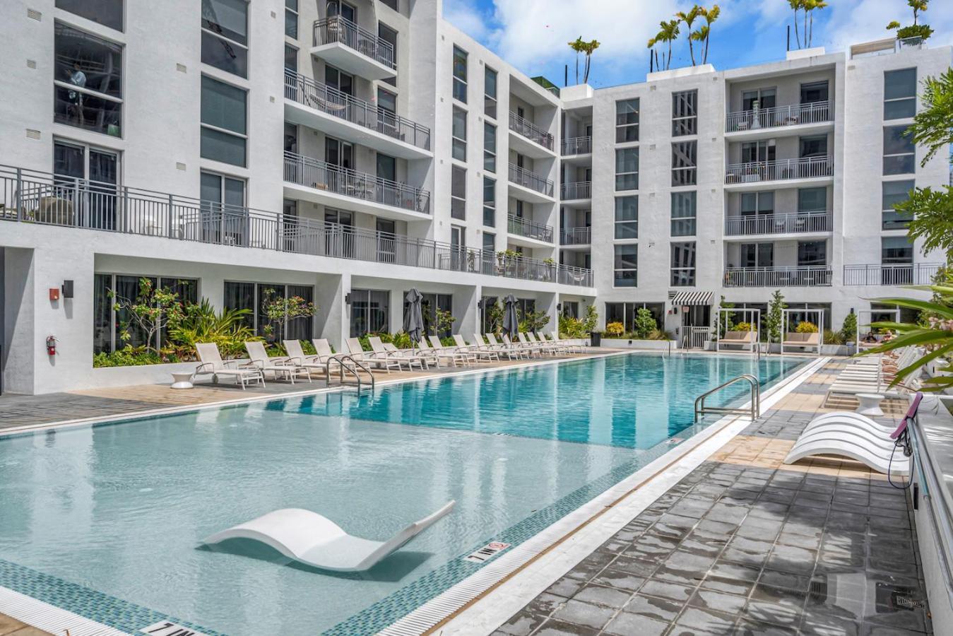 דירות Beautiful Unit In Downtown Miami With Free Parking מראה חיצוני תמונה