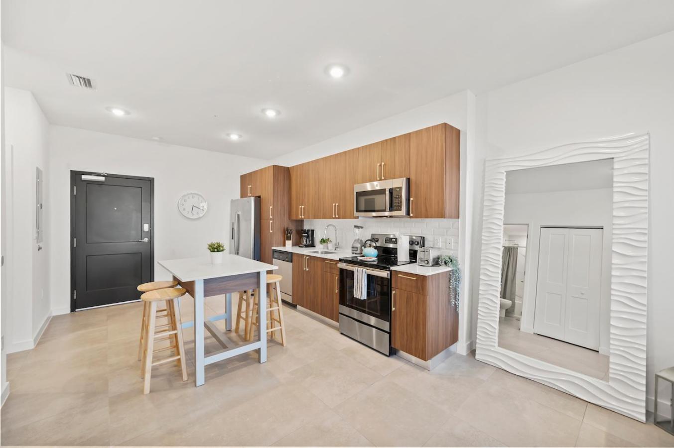 דירות Beautiful Unit In Downtown Miami With Free Parking מראה חיצוני תמונה